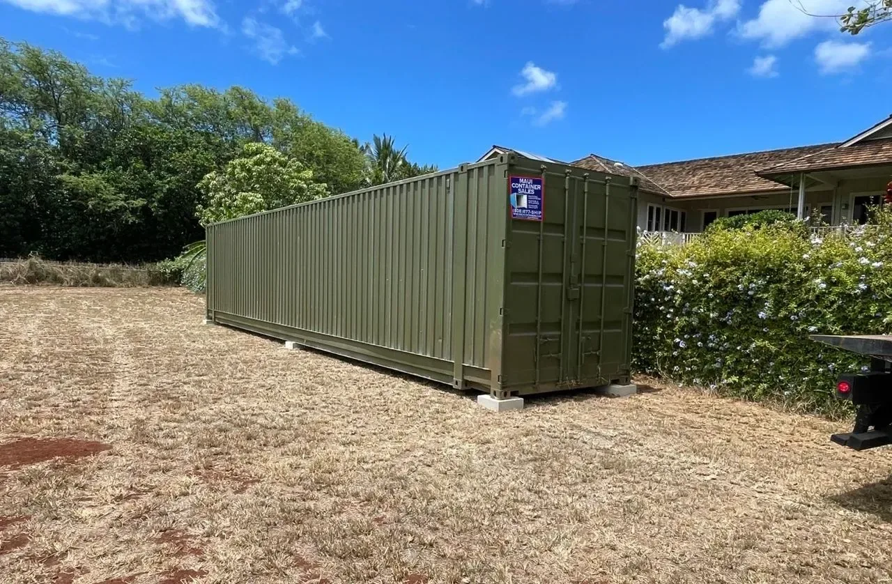 “Facts about shipping containers” blog post cover image.